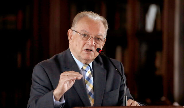 UN Joint Special Representative for Venezuelan refugees and migrants in the region, Eduardo Stein, delivers a press conference in Bogota on April 25, 2019. (Photo by DANIEL MUNOZ / AFP)