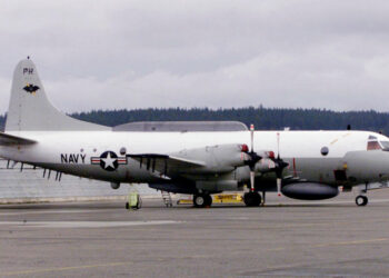 FILE PHOTO: An U.S. Navy EP-3E Aries II electronic spy turborprop airplane from VQ-1 Squadron sits on the tarmac at Ault Field at Naval Air Station Whidbey Island in Oak Harbor, Washington April 13, 2001. REUTERS/Anthony P./File Photo