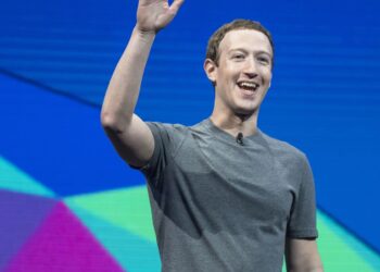 Mark Zuckerberg, programador y empresario estadounidense, uno de los creadores y fundadores de Facebook.