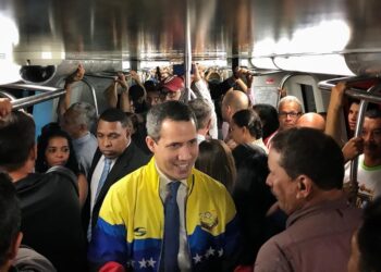 Juan Guaidó 12Nov METRO DE CARACAS. Foto Prensa presidencial.