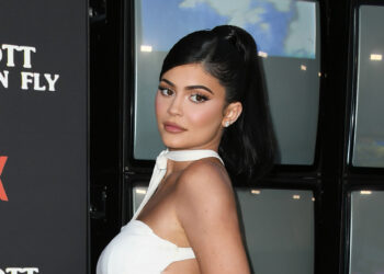 SANTA MONICA, CALIFORNIA - AUGUST 27:  Kylie Jenner attends the Premiere Of Netflix's "Travis Scott: Look Mom I Can Fly" at Barker Hangar on August 27, 2019 in Santa Monica, California. (Photo by Jon Kopaloff/FilmMagic)