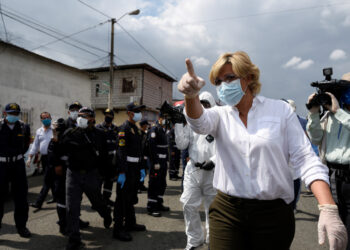 Guayaquil mayor Cynthia Viteri is seen before a door-to-door health outreach program amid the outbreak of the coronavirus disease (COVID-19), in Guayaquil, Ecuador April 14, 2020. REUTERS/Santiago Arcos