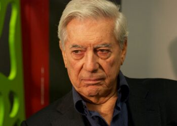 El escritor hispanoperuano, Mario Vargas Llosa. Foto de archivo.