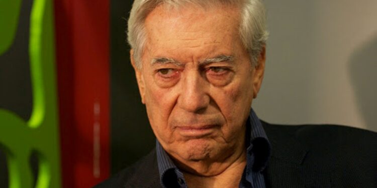 El escritor hispanoperuano, Mario Vargas Llosa. Foto de archivo.