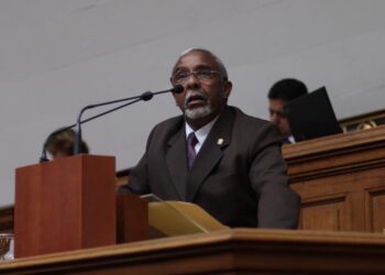 El diputado de la Asamblea Nacional y médico toxicólogo, José Trujillo. Foto de archivo.