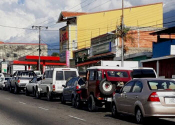 Mérida. gasolina. Foto de archivo.