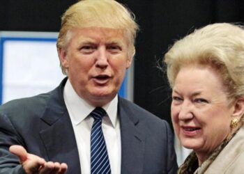 Donald Trump y su hermana Maryanne Trump Barry. Foto de archivo.