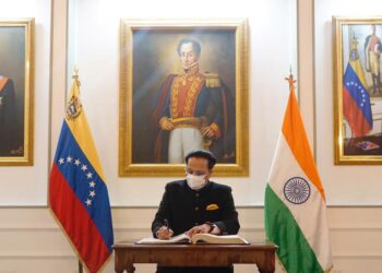 Embajdaor de la República de la India. Abhishek Singh. Foto @CancilleriaVE.