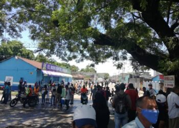 Protesta alimentos Upata, estado Bolívar. Foto @olivialozano