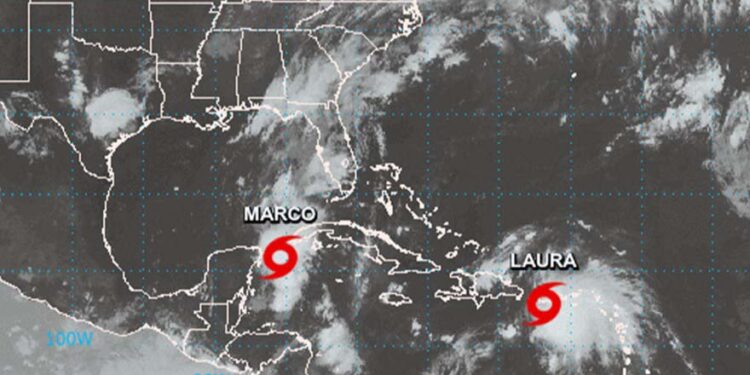Tormenta Laura y huracán Marco. Foto Agencias.