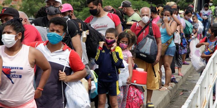 Vzla frontera. Puente Simón Bolívar. Foto EFE.