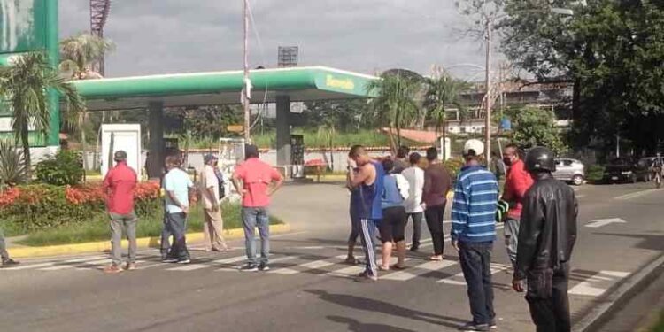 Protesta por gasolina