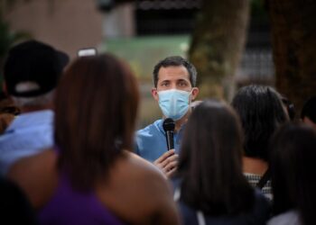 Pdte. (E) Juan Guaidó. 31oct2020. Foto Prensa Leo Álvarez.