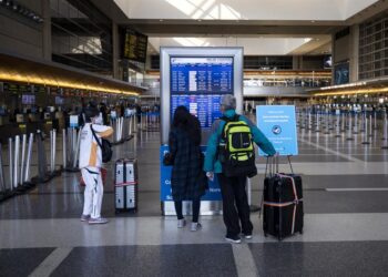 Vista de un aeropuerto en Estados Unidos. EFE/Etienne Laurent/Archivo