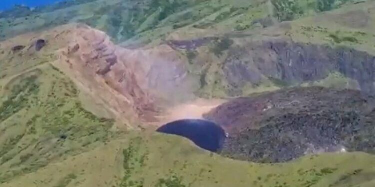 Volcán activo en San Vicente y Granadina. Foto agencias.