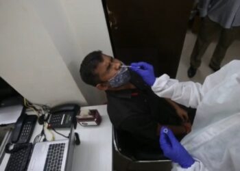 India, coronavirus. Foto captura de video EFE.