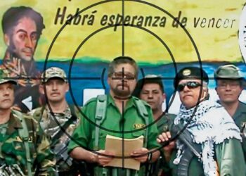 Desde Venezuela, Iván Márquez y Santrich, entre otros disidentes de las Farc, han aparecido en videos, enviando mensajes desafiantes al Estado. El cerco militar en contra de ellos crece con el paso de los días.