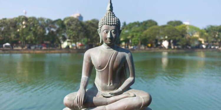 Buddha sculpture, Colombo, Sri Lanka