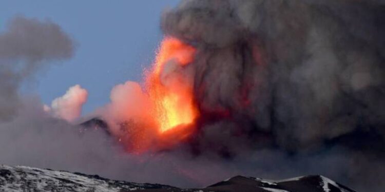 Erupción del Etna. Foto agencias.