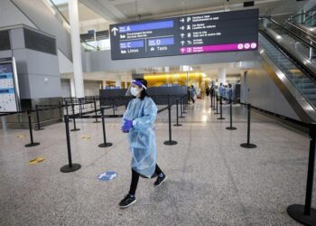 Canadá, aeropuerto. Foto Yahoo Finanzas.