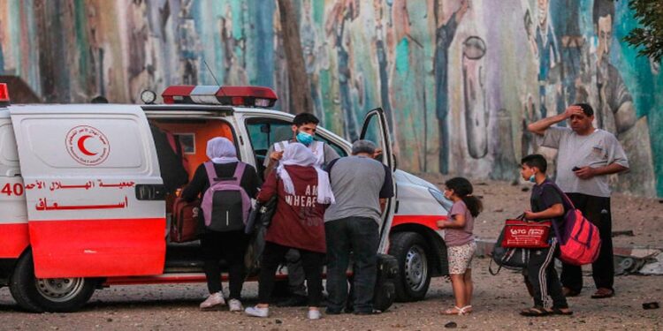 Ambulancias en Gaza. Foto agencias.