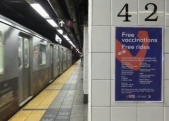 Estaciones de metro, NY. Vacunación coronavirus. Foto captura de video EFE.