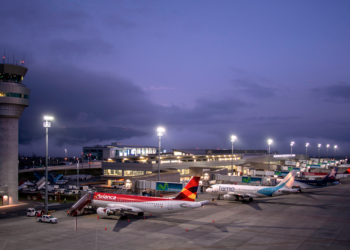 Aeropuerto Internacional de Quito Ecuador. Foto de archivo.