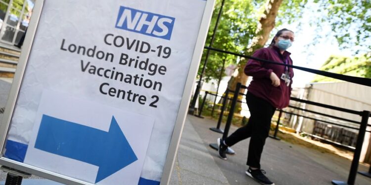 Londres, vacunacion. coronavirus. Foto de archivo.