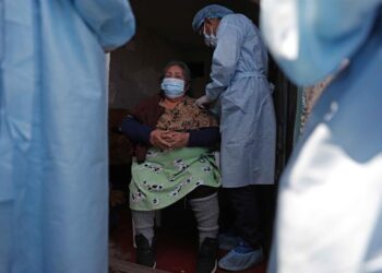 Perú, vacuna anticovid. Foto EFE.