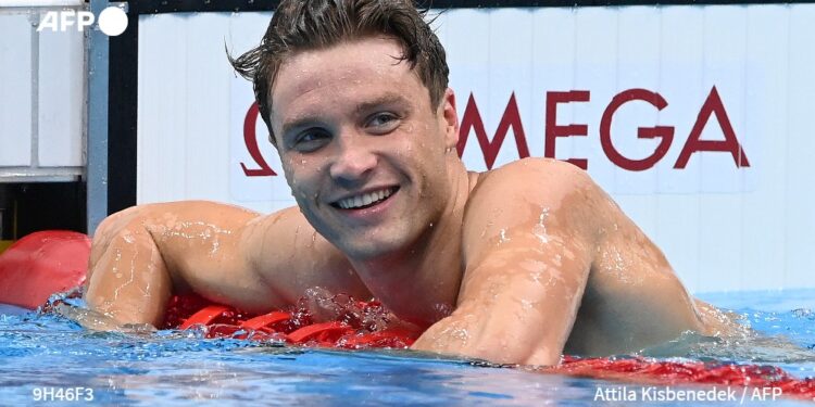 Robert Finke primer oro de la historia de 800 m libre en natación. Foto @AFPespanol