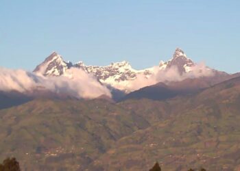 El volcán nevado Chimborazo. Ecuador. Foto @ECU911_