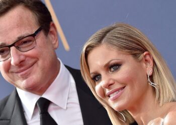 Bob Saget (+) y Candace Cameron. Foto de archivo.