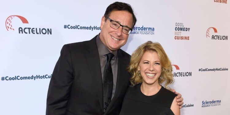 Bob Saget (+) y Jodie Sweetin. Foto de archivo.