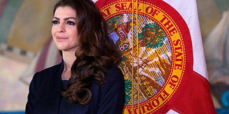 Casey DeSantis esposa del gobernador de Florida EEUU, Ron DeSantis. Foto de archivo.