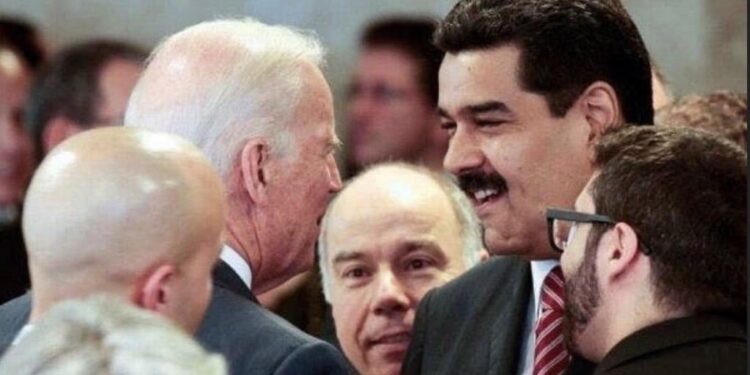 Joe Biden, Nicolás Maduro. Foto de archivo.