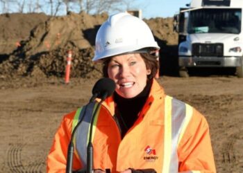 La ministra de energía de Alberta Canadá, Sonya Savage. Foto Reuters