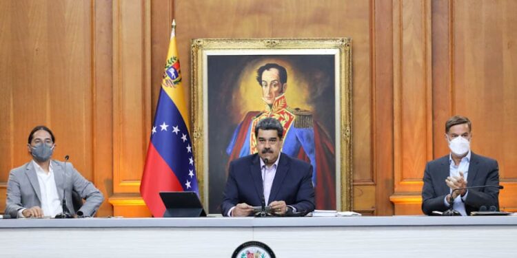 Alfred Nazareth, Nicolás Maduro y Félix Plasencia. Foto @PresidencialVen