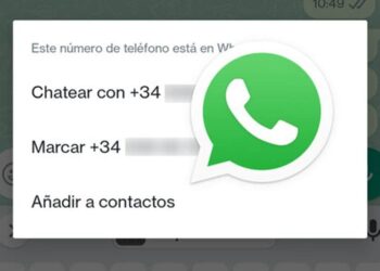 WhatsApp, contactos. Foto de archivo.