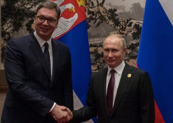 El presidente ruso, Vladimir Putin y el presidente serbio, Aleksandar Vucic. Foto de archivo.