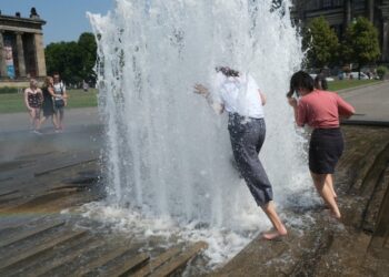 Ola de calor. Europa. Foto de archivo.