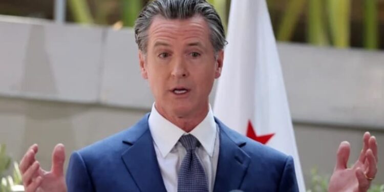 El gobernador de California, Gavin Newsom. Foto de archivo.