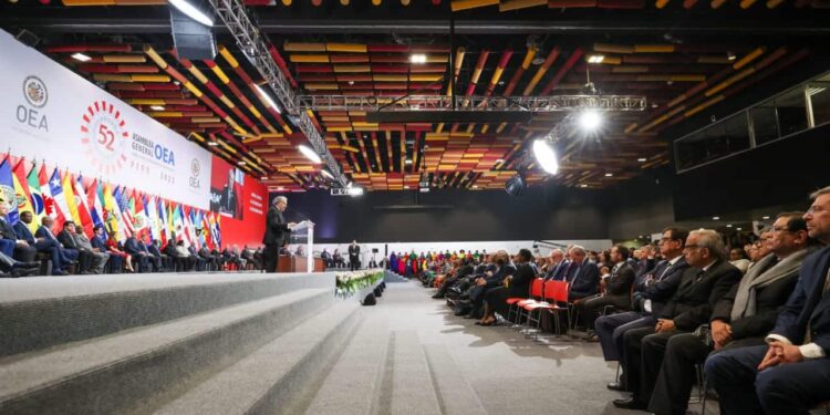 Luis Almagro 52° Asamblea General de la OEA 2022 en Lima. Foto Twitter