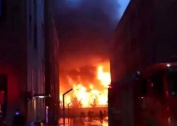 Al menos 36 muertos por un incendio en una fábrica en el centro de China. Foto agencias.