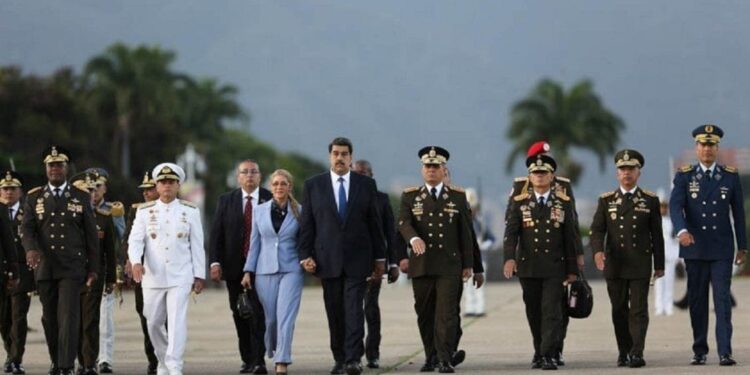 CEOFANB, Maduro. Foto agencias.