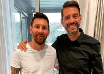 Messi y Pablo Giralt. Foto @giraltpablo