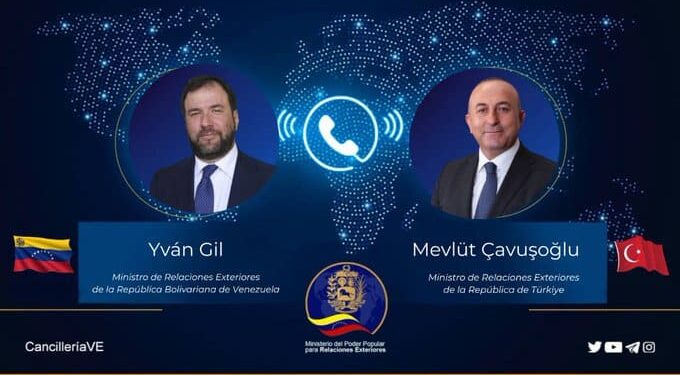 Canciller de Maduro Yván Gil, y su homólogo turco, Mevlüt Çavusoglu. Foto @yvangil