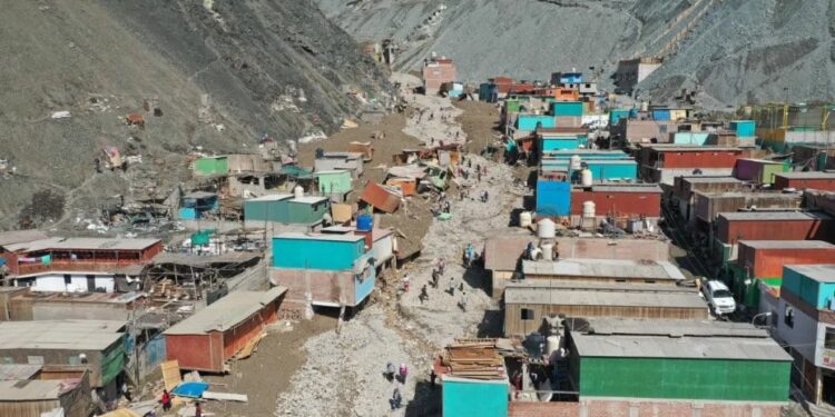 Alud en Perú. Foto agencias.