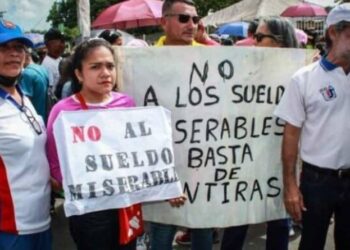 Anzoátegui, El Tigre, docentes. Foto Tane Tanae. Radio Fe y Alegría Noticias.