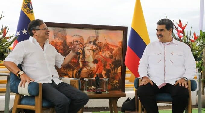 Gustavo Petro y Nicolás Maduro. Foto @PresidencialVen