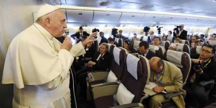 Papa Francisco, conferencia de prensa. Foto agencias